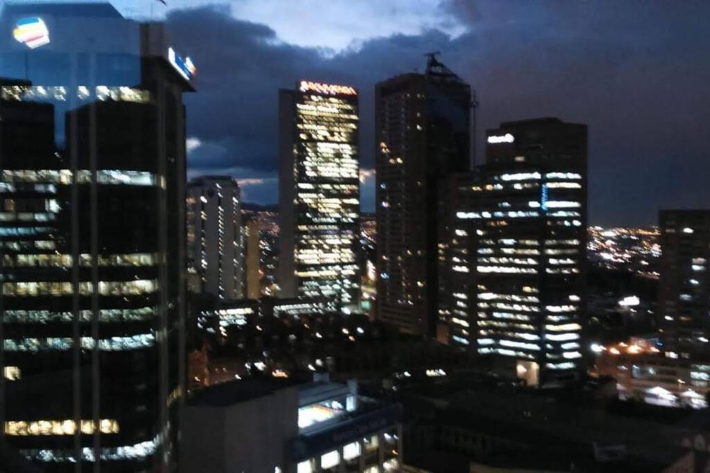 Appartamento Acogedor Loft En Centro Internacional De Bogotá Esterno foto